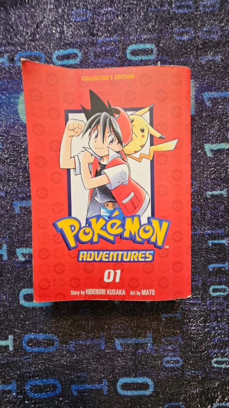 Viz Media Pokemon Adventures Collector's Edition Volume 1 Manga Book